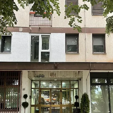 Alva Apartment, A Modern And Light Gem In Nis Exterior photo